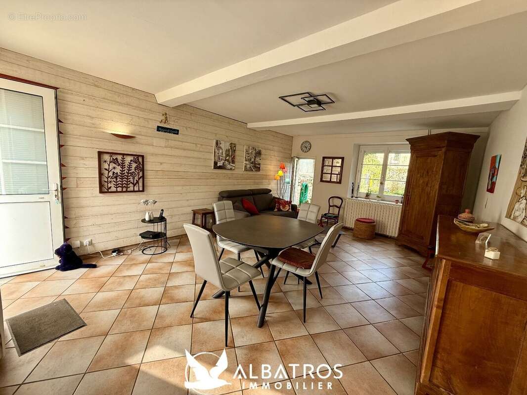 Maison à OUISTREHAM