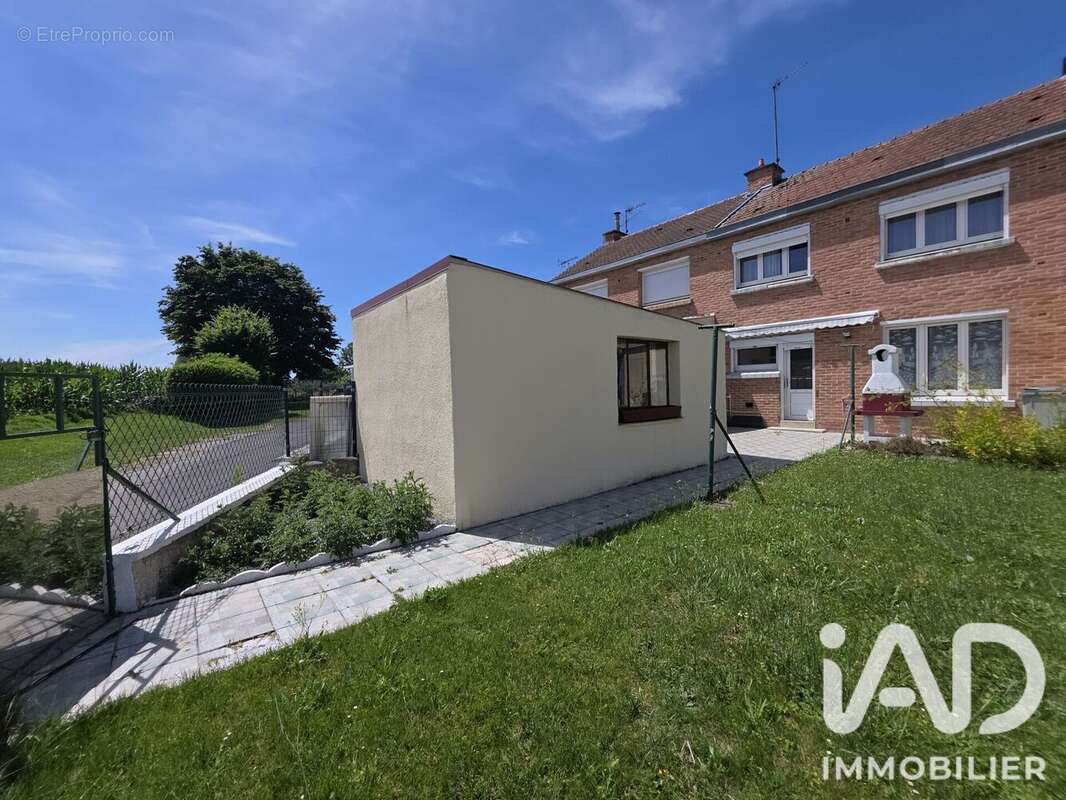 Photo 3 - Maison à LEVAL