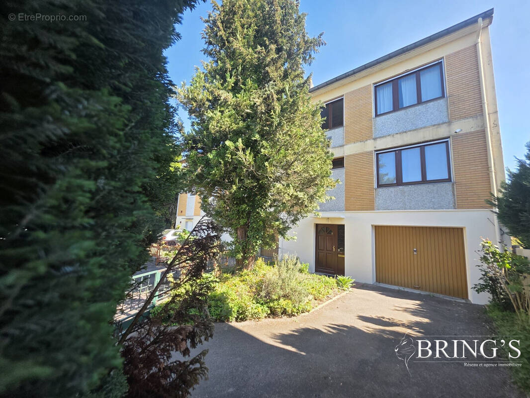 Maison à MOULINS-LES-METZ