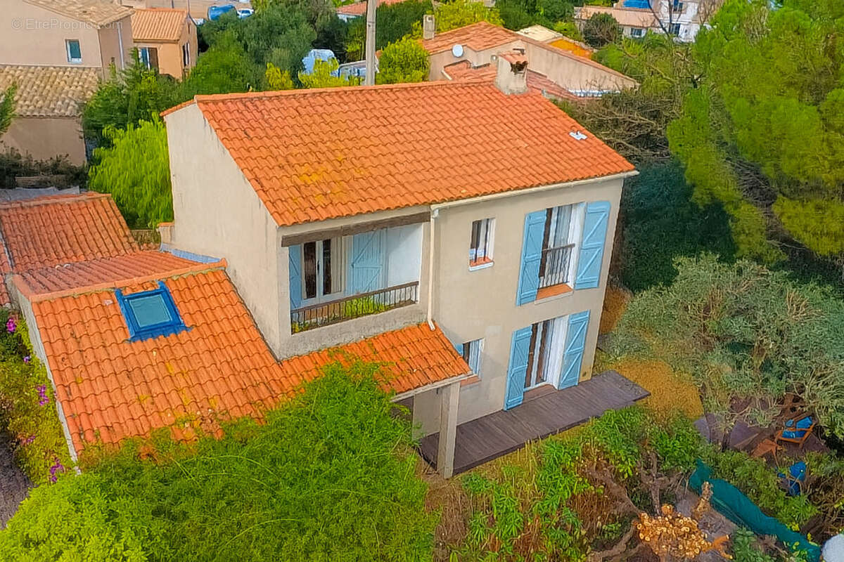 Maison à SOLLIES-PONT