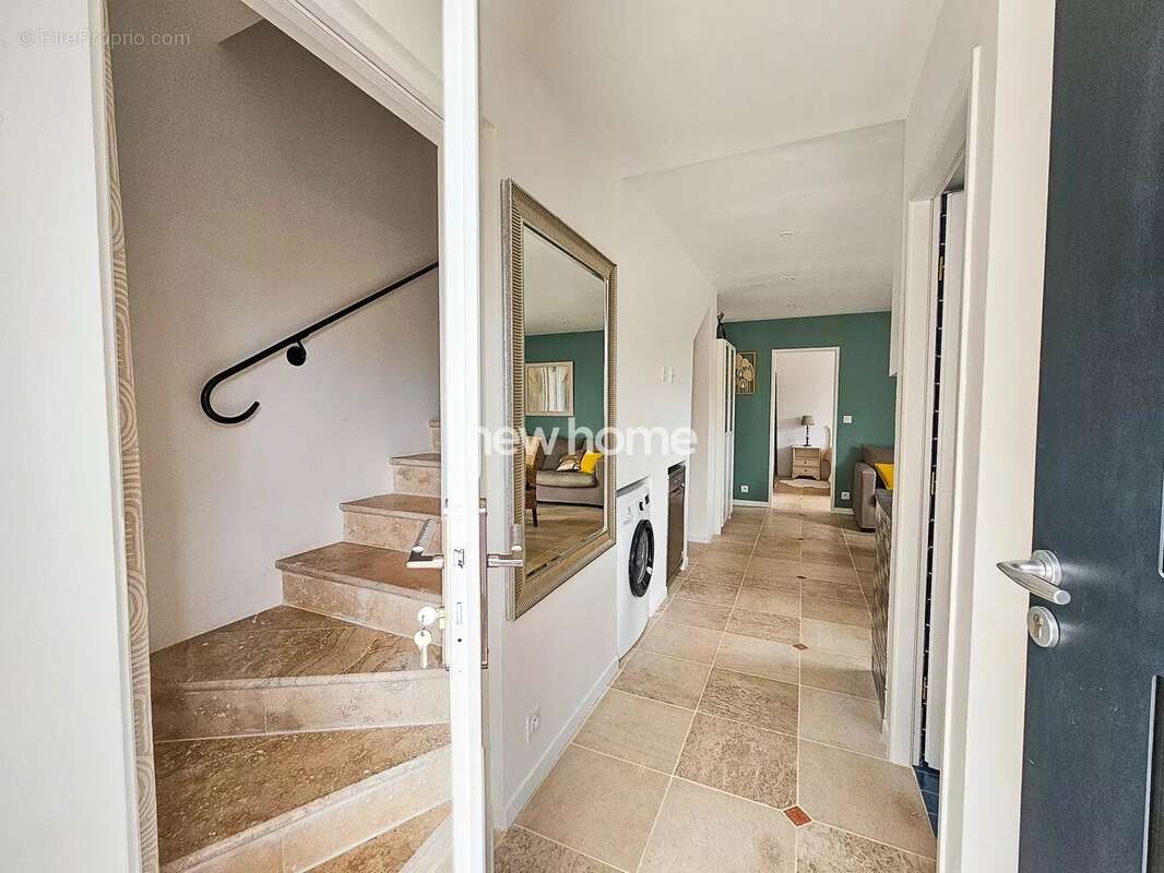 Maison à LORGUES