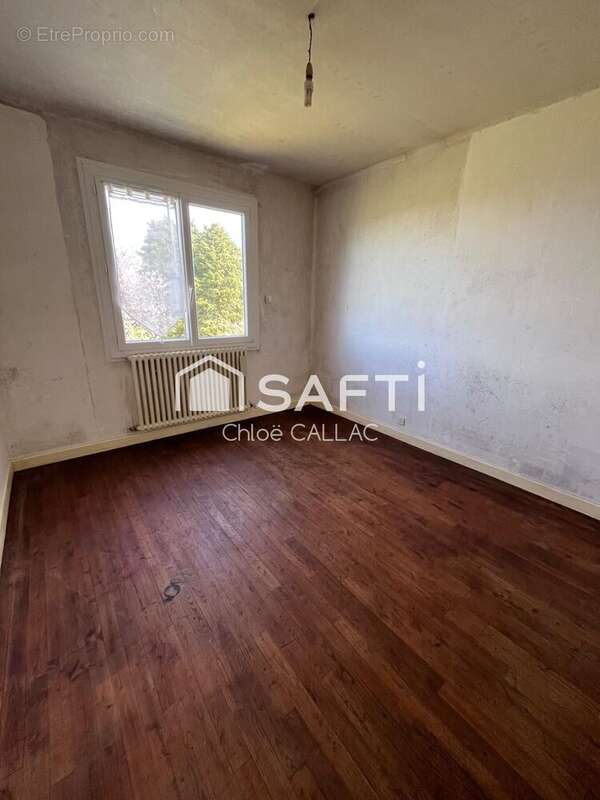 Maison 107 m² à Saint-Adrien  - photo 9