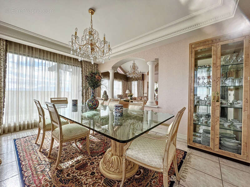 Appartement à PREVESSIN-MOENS