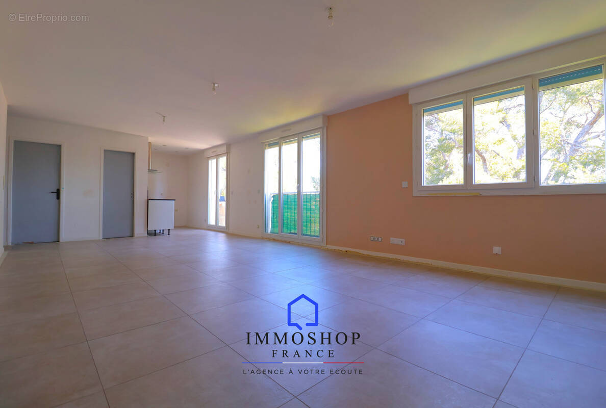 Appartement à MARSEILLE-13E