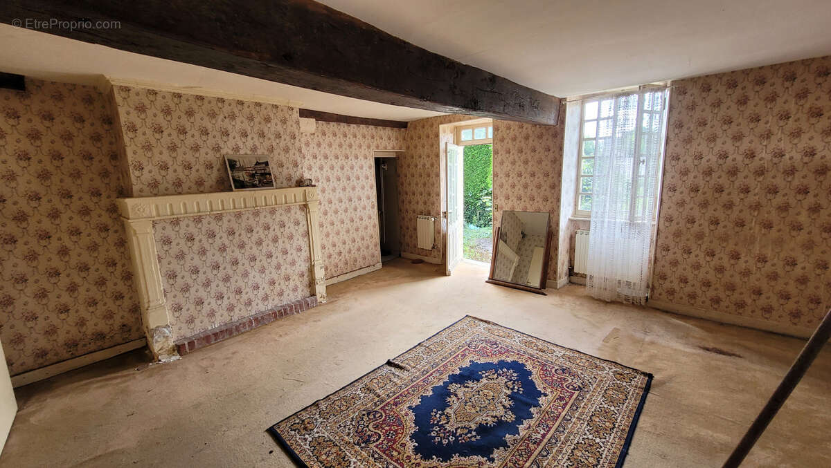 Maison à POUGUES-LES-EAUX