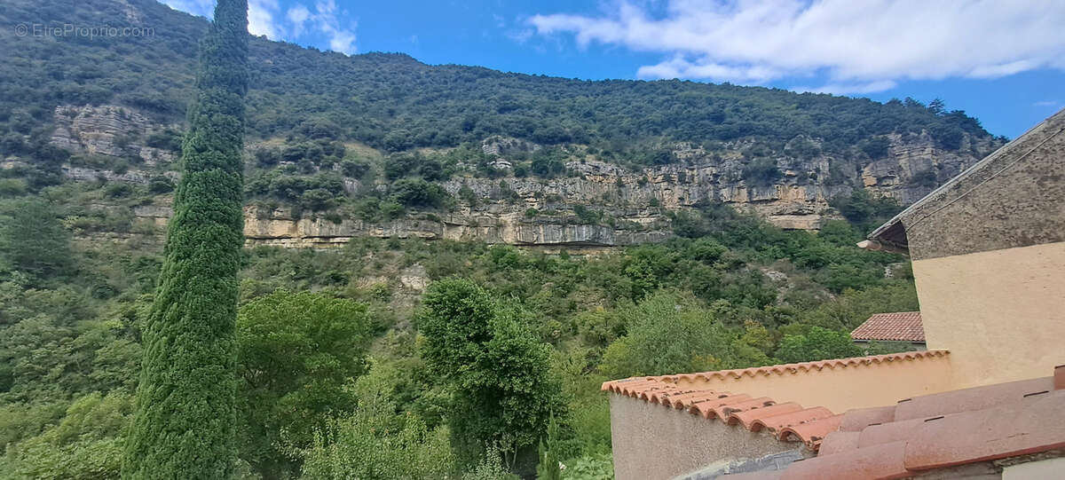Maison à PEGAIROLLES-DE-L'ESCALETTE