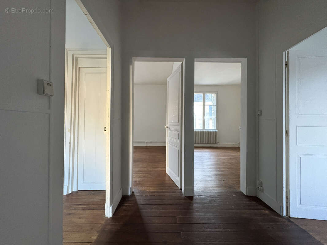 Maison à BALLAN-MIRE