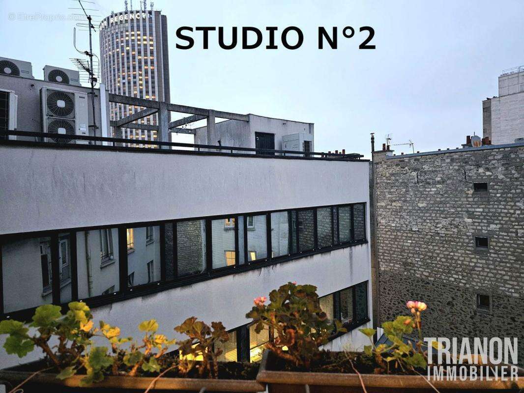 Appartement à PARIS-17E