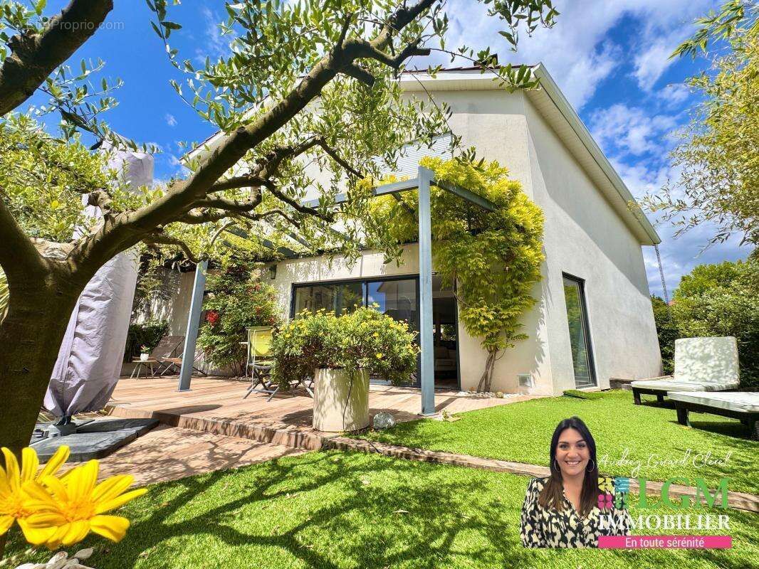 Maison à CASTELNAU-LE-LEZ