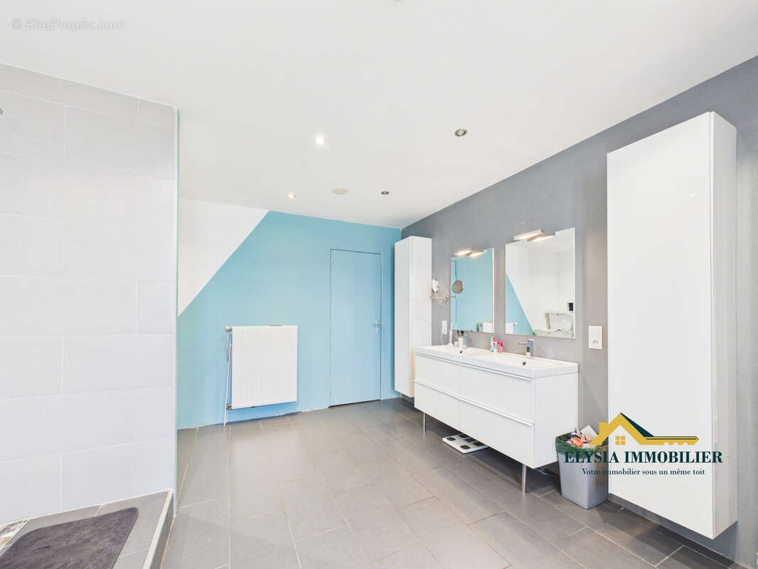 Maison à RICHECOURT