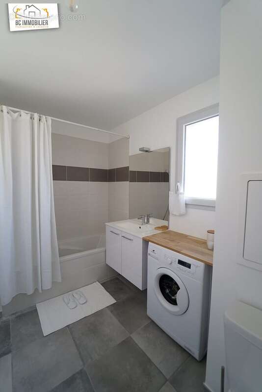 Appartement à SAINT-GENIS-POUILLY