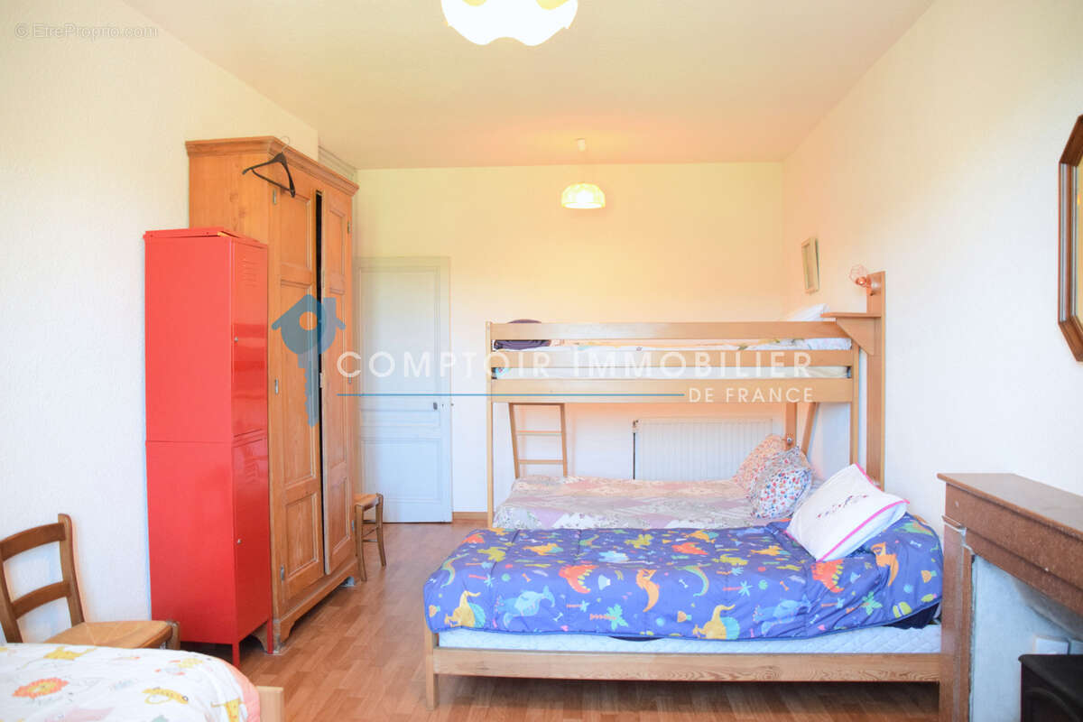 Dépt. 07 -  A VENDRE Secteur COUCOURON - Maison de maître de 160 m2 - Parcelles de 1.330 m2 - photo 28