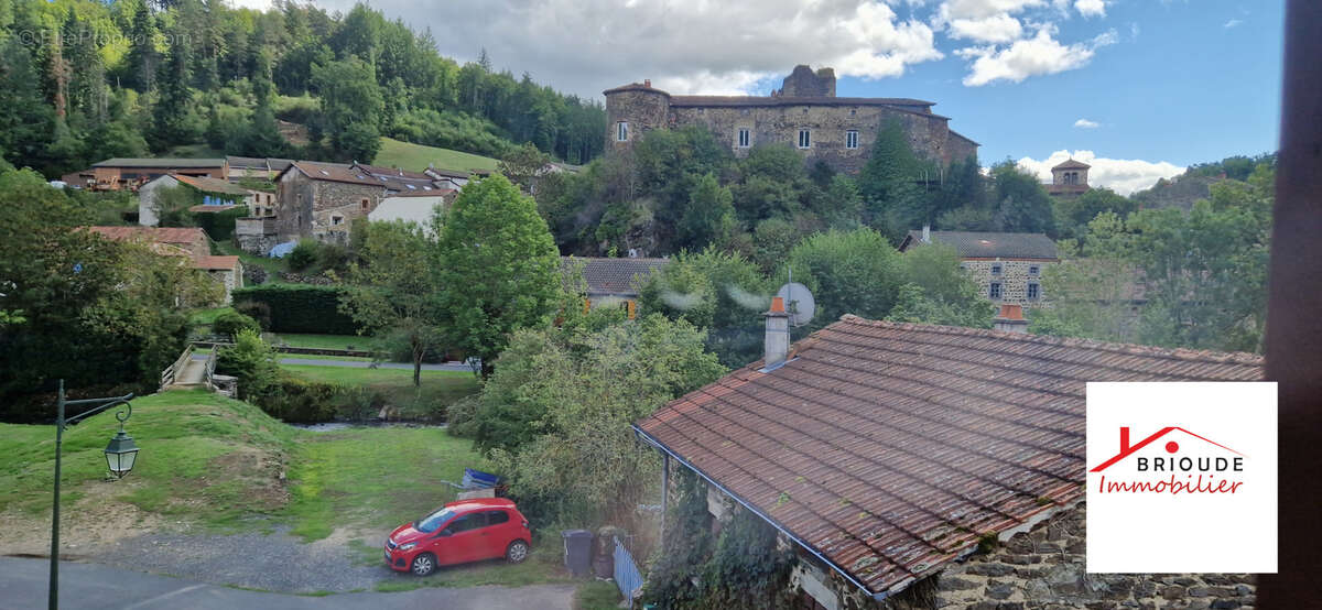 Maison à PAULHAGUET