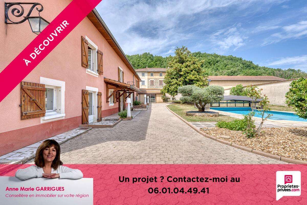 Maison de caractère de 257 m2 avec T2 indépendant - Oytier-Saint-Oblas - photo 17