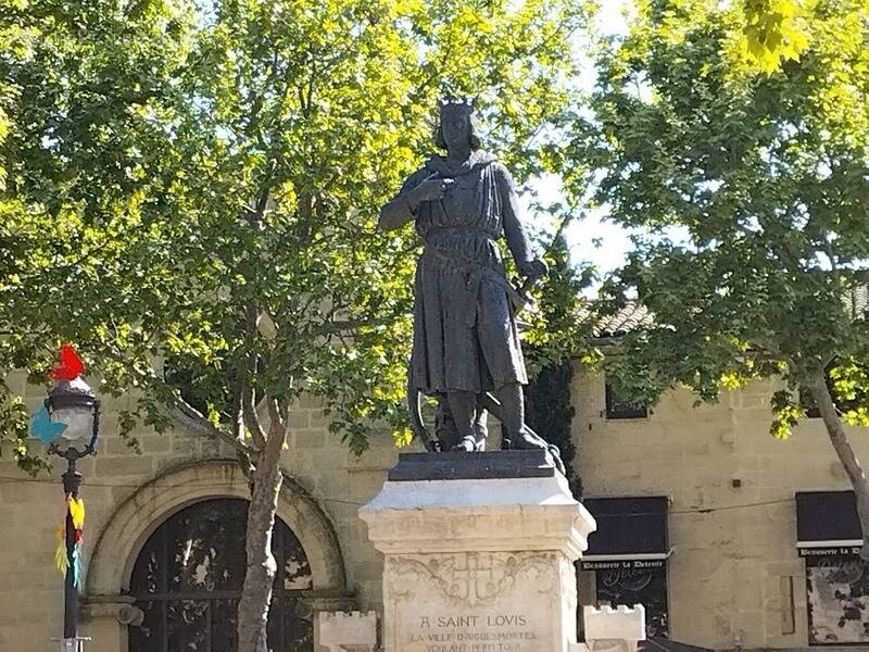 Commerce à LE GRAU-DU-ROI