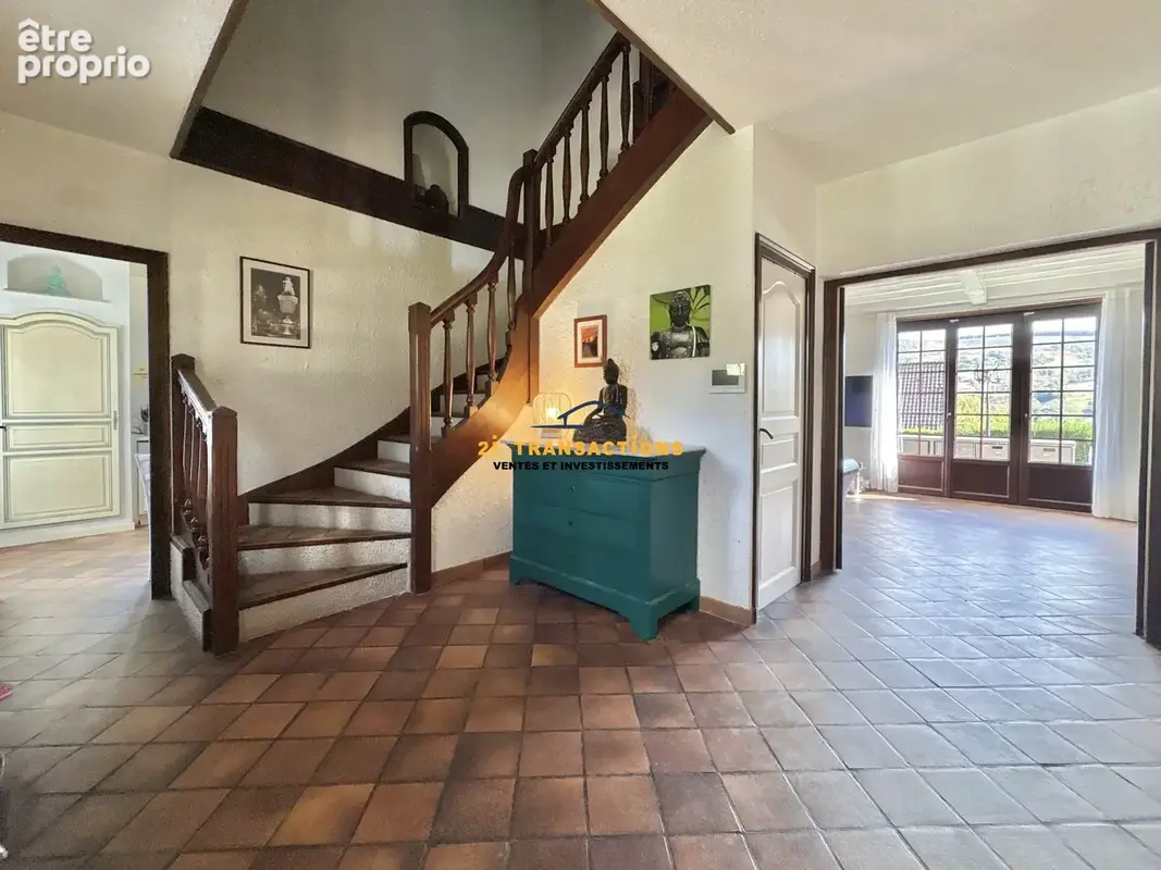 Maison 6 pièces 165 m² à vendre à Saint-Paul-En-Jarez (42740) - photo 9