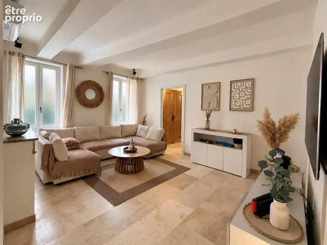Maison 5 pièces 136 m² à vendre à Vins-Sur-Caramy (83170) - photo 3