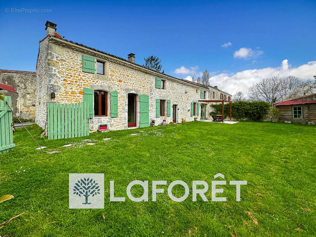 Maison à SAINT-ANDRE-DE-LIDON