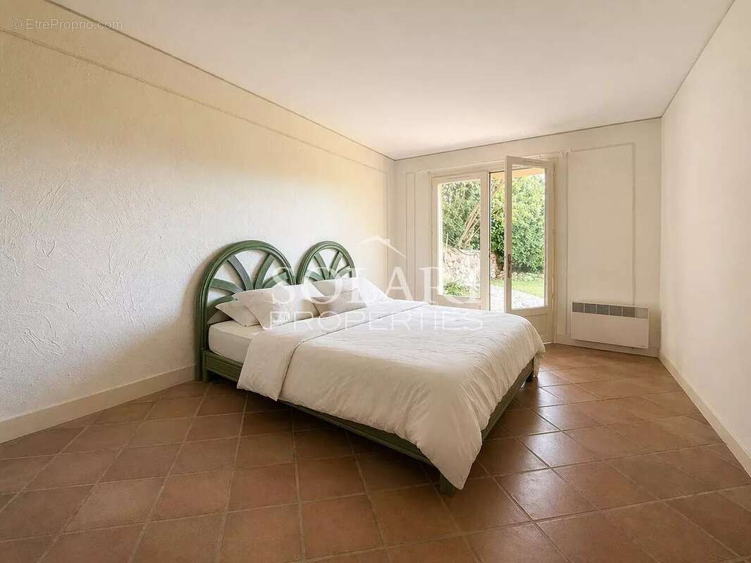 Maison à THEOULE-SUR-MER