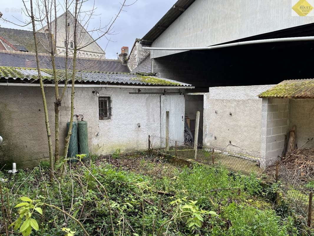 Commerce à PREUILLY-SUR-CLAISE