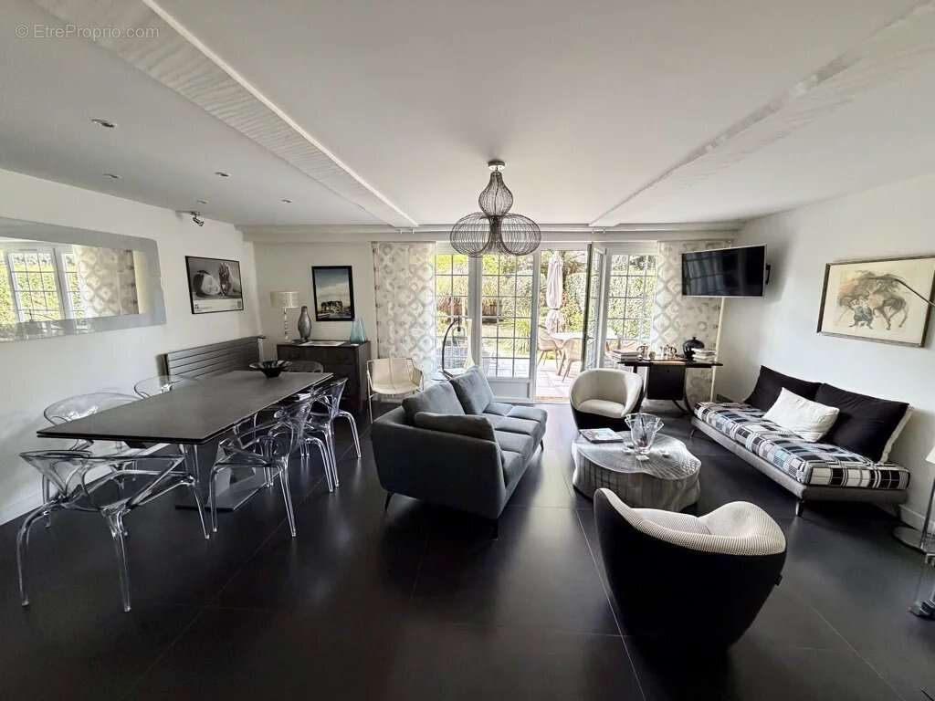 Appartement à HOULGATE