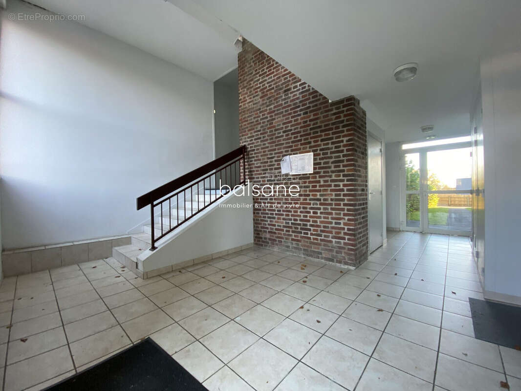 Appartement à GRUCHET-LE-VALASSE