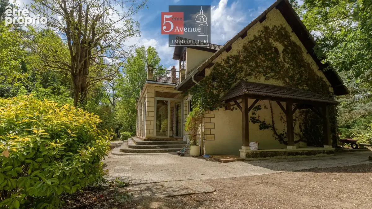 Maison à vendre avec sous-sol et jardin de 3000m2 à Lamorlaye le Lys - photo 2