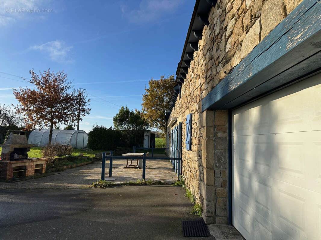 Maison à SAINT-POTAN