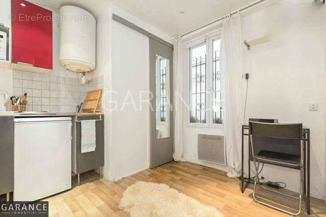 Appartement à PARIS-10E