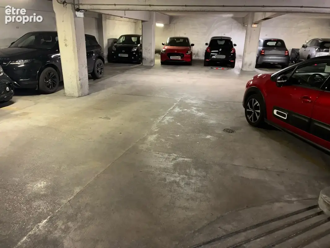 Parking 18 m² à Paris-16e  - photo 4