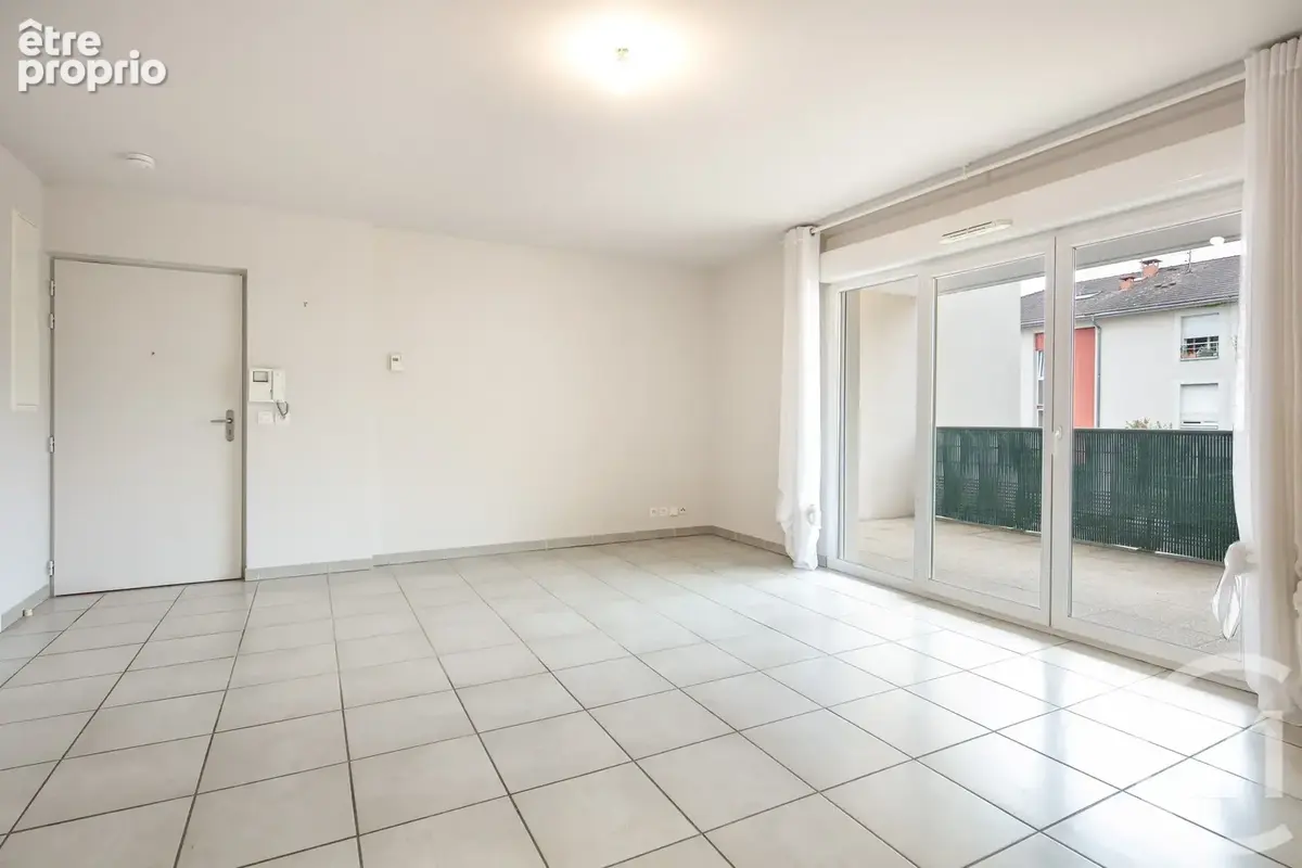 Appartement 4 pièces 84 m² à vendre à La Tronche (38700) - photo 3