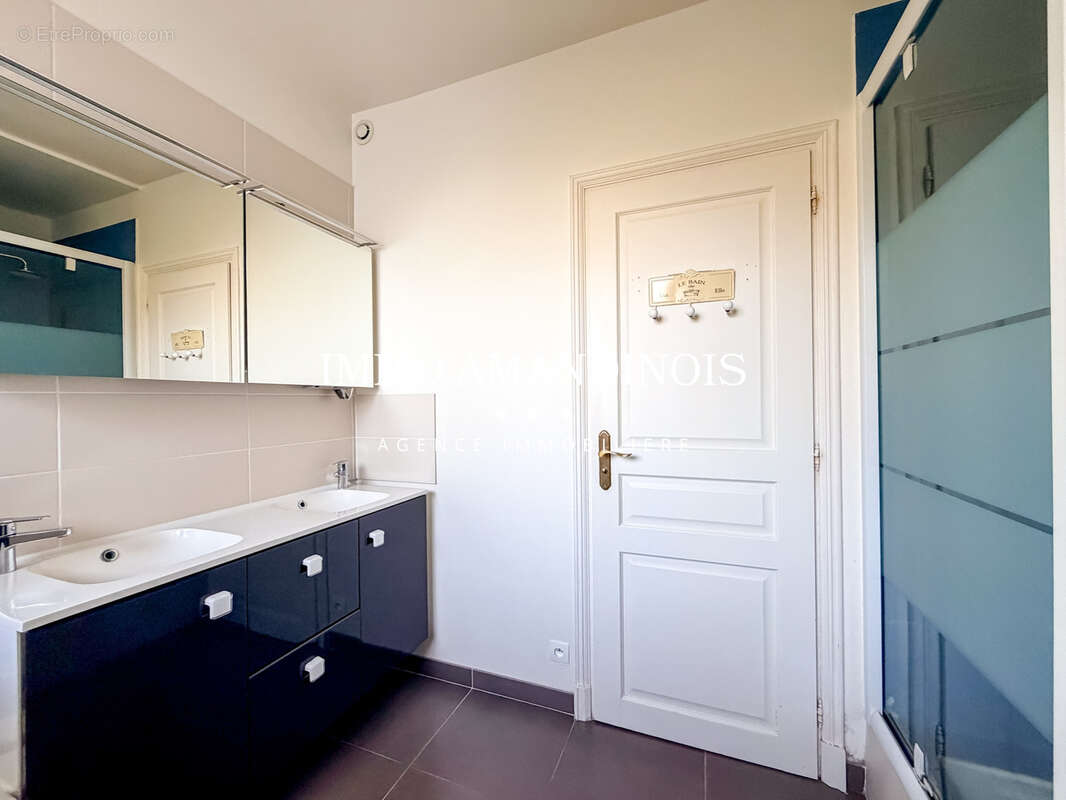 Maison à SAINT-AMAND-LES-EAUX