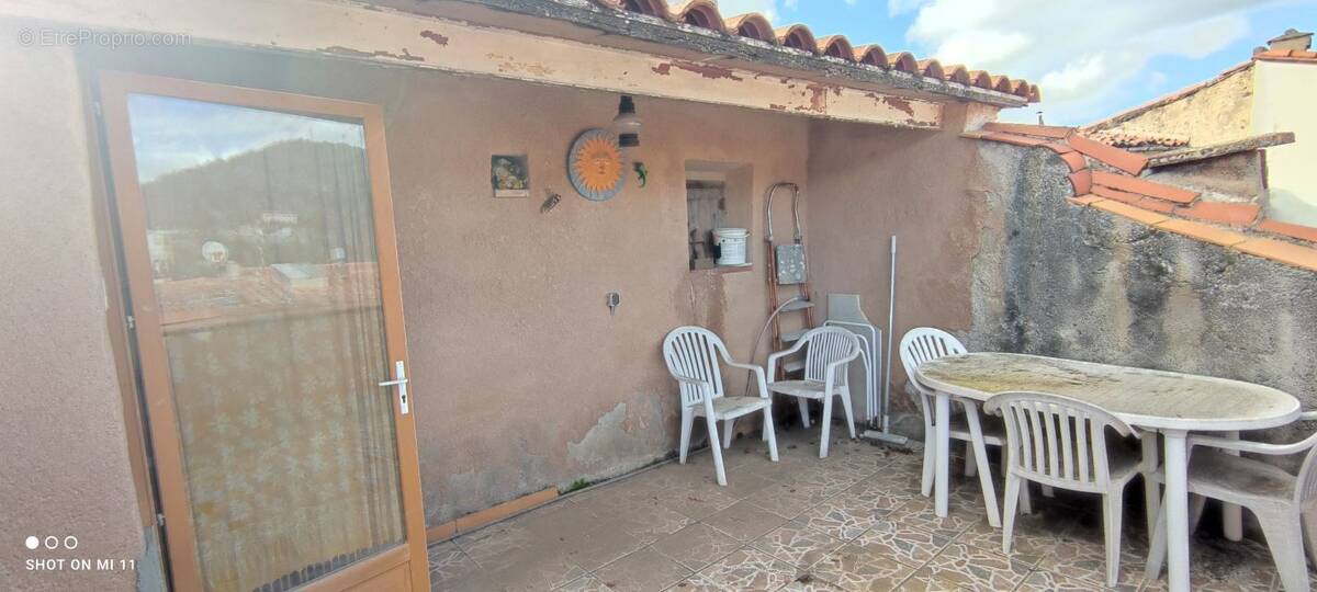 Appartement à SAINT-LAURENT-DE-CERDANS