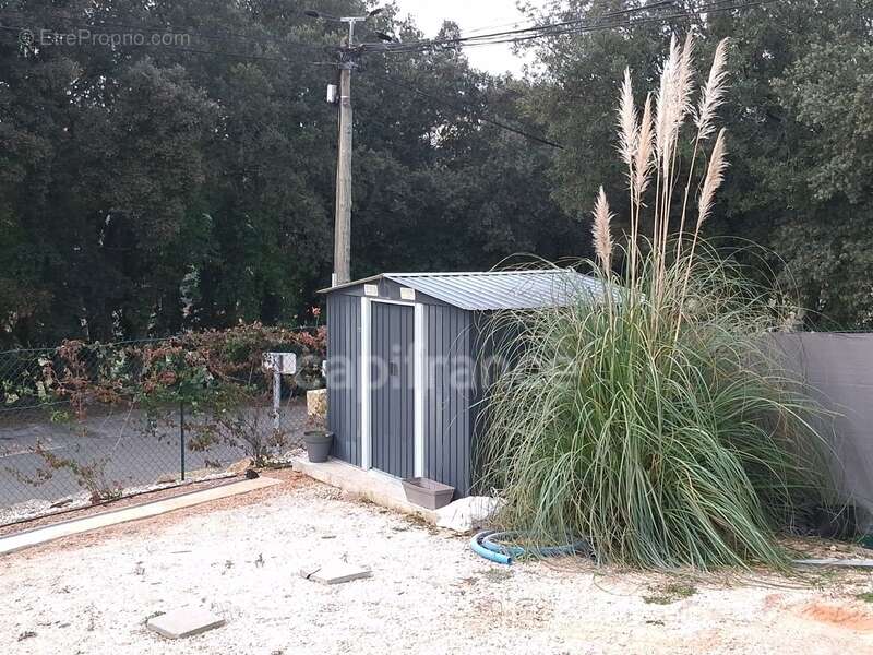 Maison à SAINTE-ANASTASIE-SUR-ISSOLE