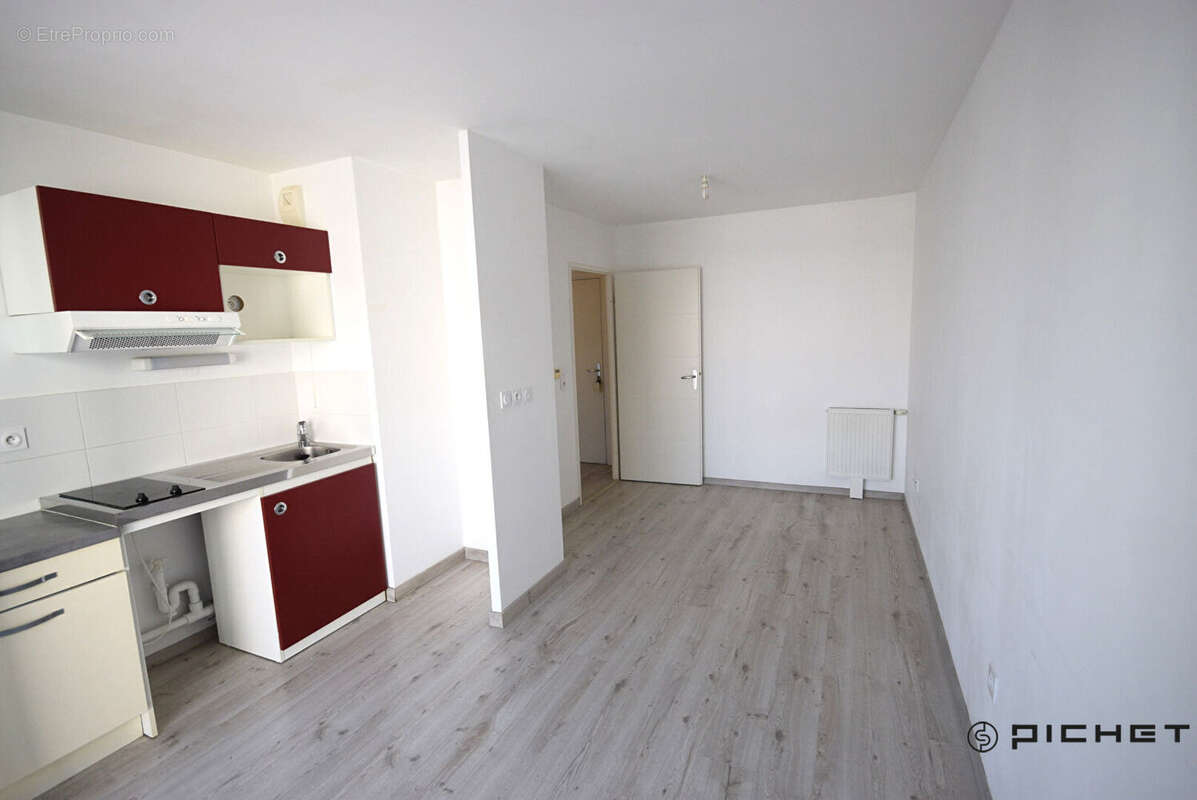Appartement T2 avec ascenseur ,terrasse et parking sous-sol - photo 10