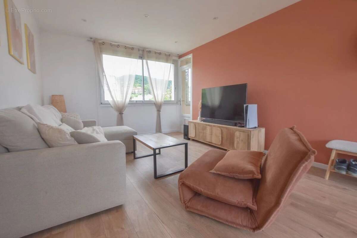 Appartement à CHAMALIERES