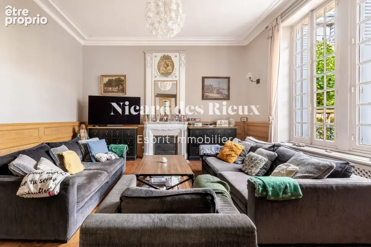 Maison 9 pièces 295 m² à vendre à Limoges (87000) - photo 2
