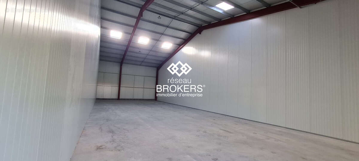 Commerce à EPAIGNES