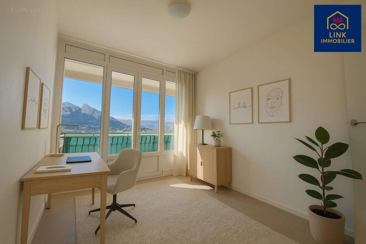 Appartement à GUILHERAND-GRANGES