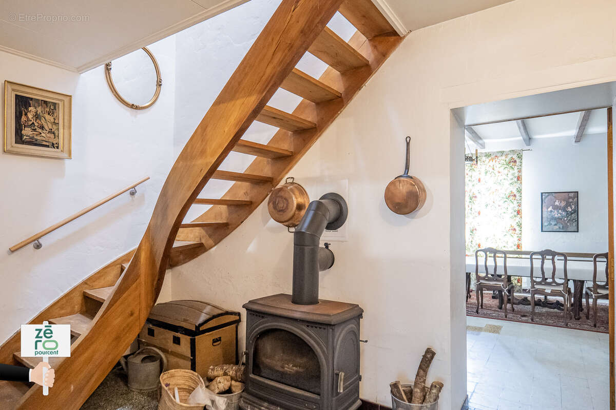 Maison de caractère 5 chambres au bord du Lay à Mareuil-sur-Lay   Terrain arboré 1 054 m2   Idéal famille, rés - photo 13