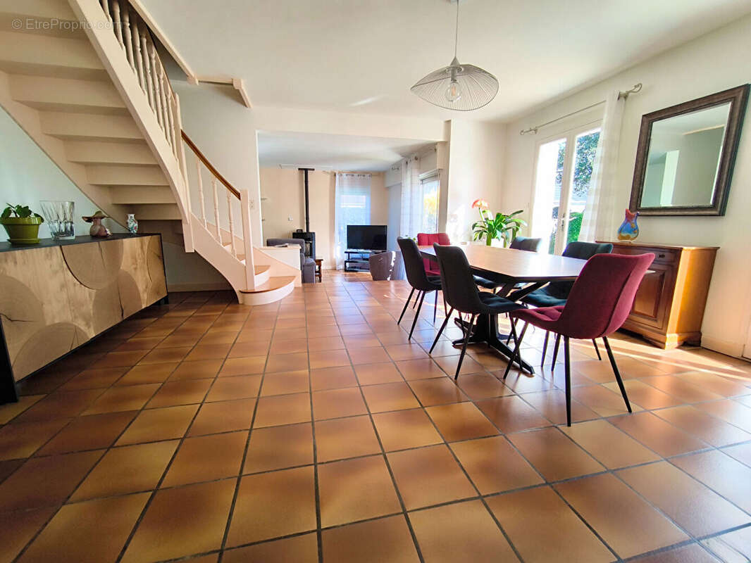 Maison à BEAUMONT-SUR-SARTHE