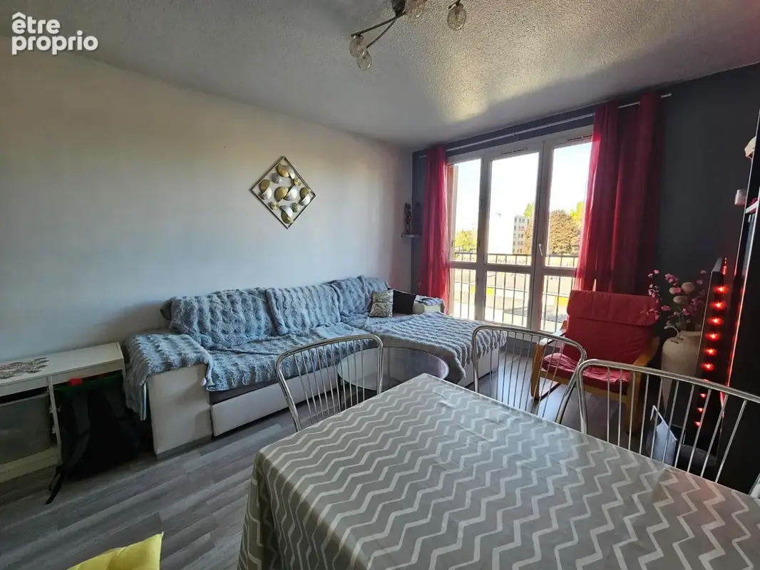 Appartement à BROU-SUR-CHANTEREINE