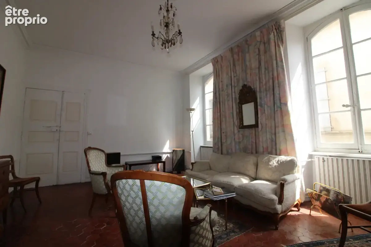 Maison de maitre 464 m2 + 150 m2 caves et garage.. - photo 48