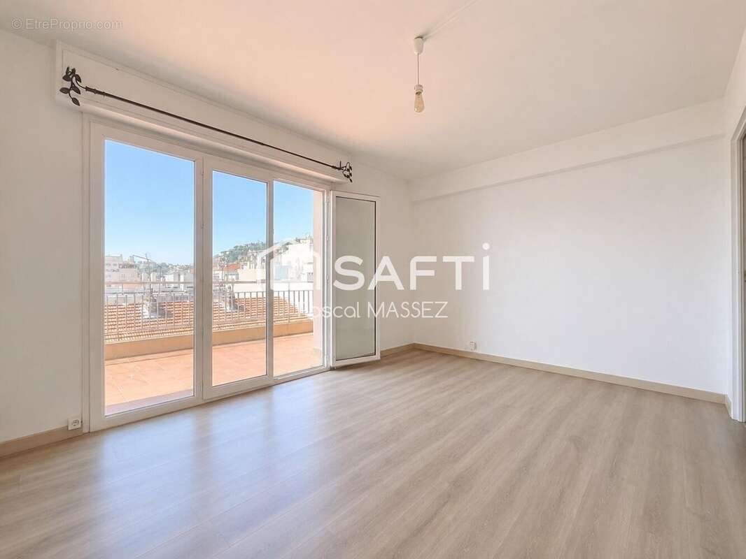 Appartement 58 m² à Nice  - photo 6
