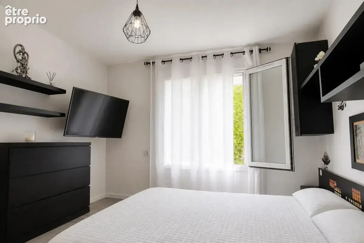 Maison de 7 pièces de 113 m² à Les Roches-de-Condrieu - photo 12