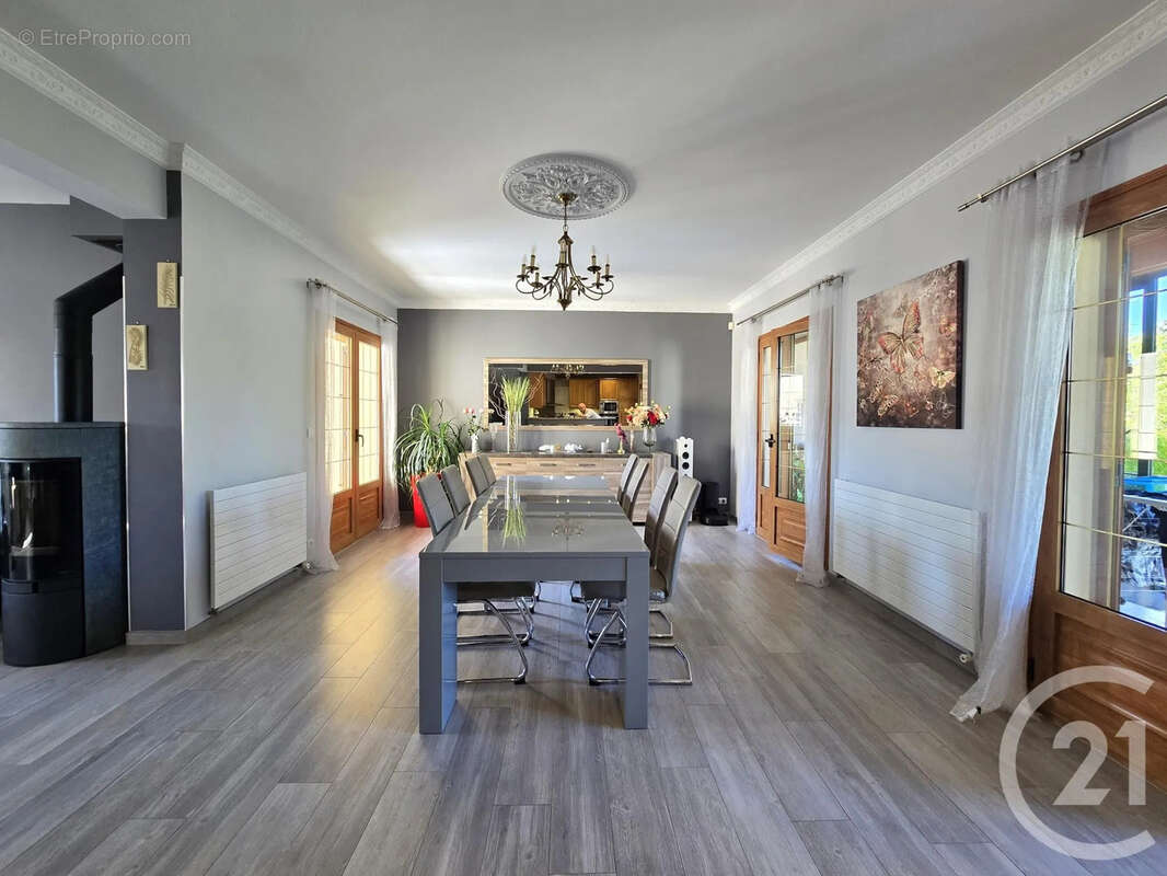 Maison à ORMESSON-SUR-MARNE