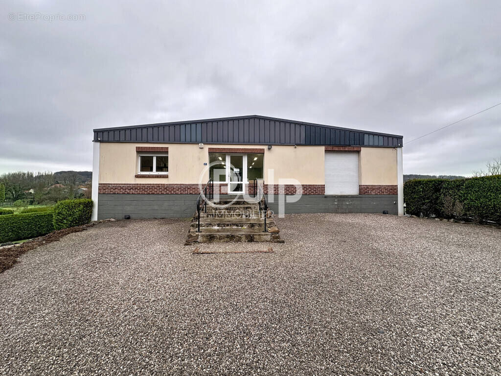 Commerce à BOUBERS-SUR-CANCHE