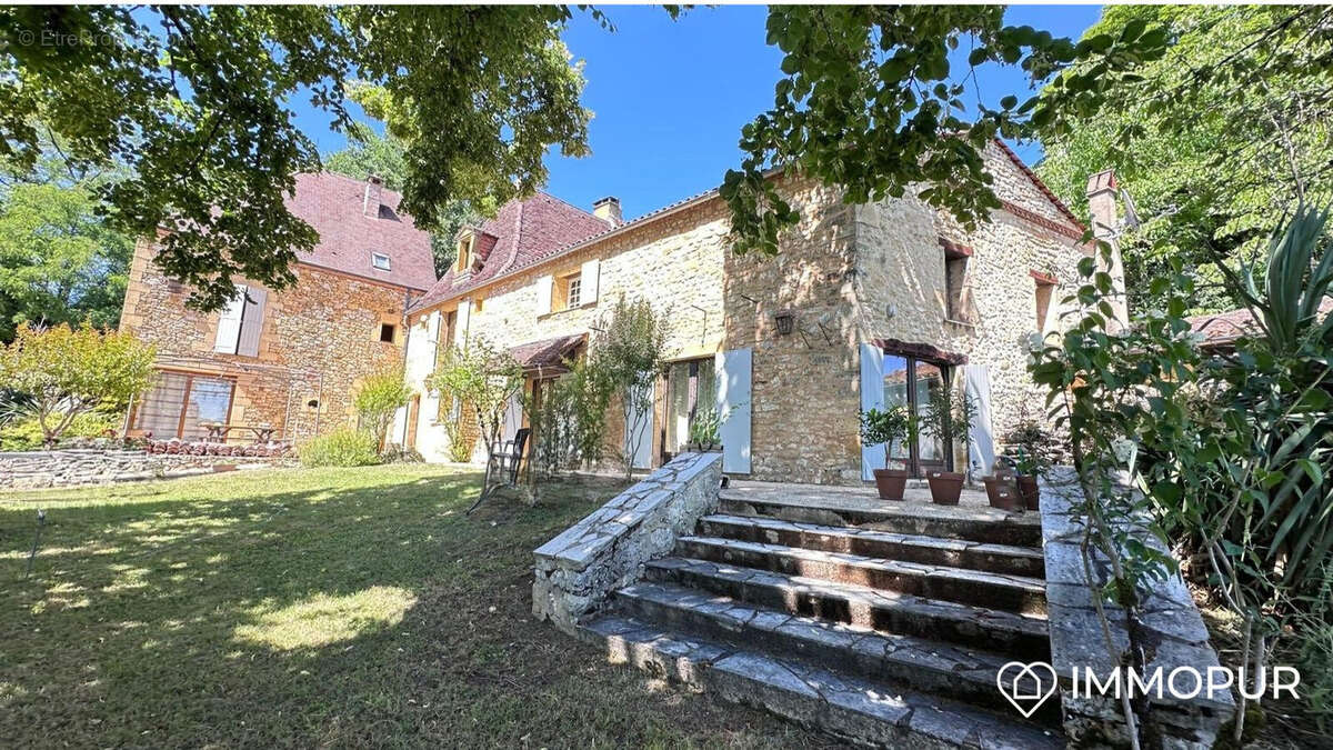 Maison à COUX-ET-BIGAROQUE
