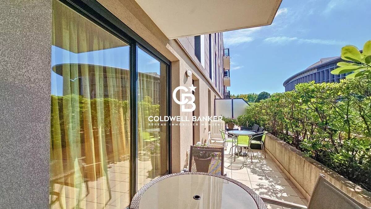 Appartement à FREJUS