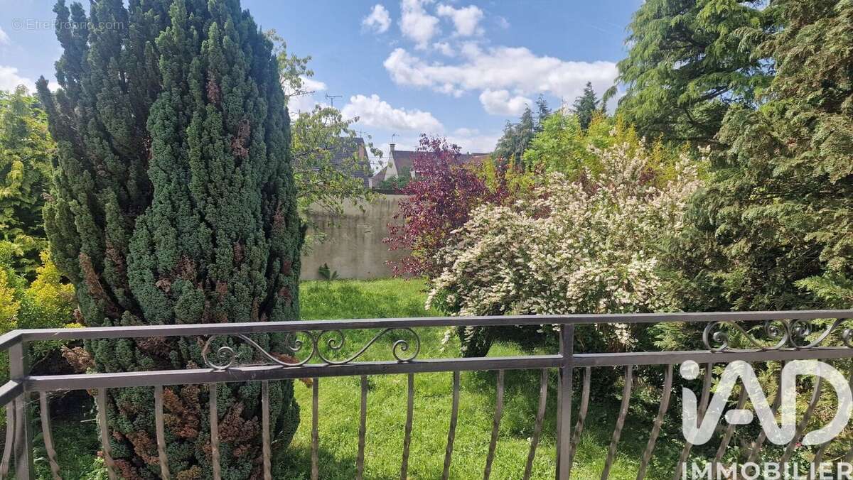 Photo 2 - Maison à PONTAULT-COMBAULT